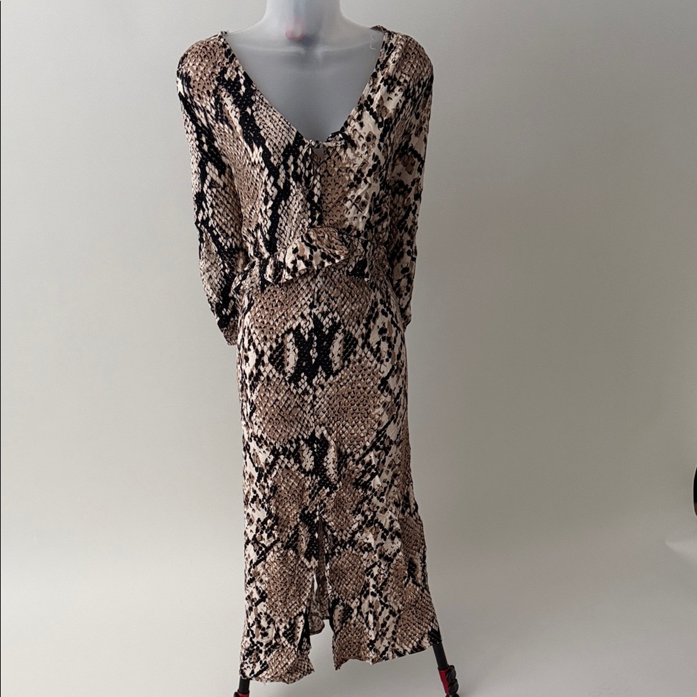 Chic Long Sleeve Snake Print Dress
